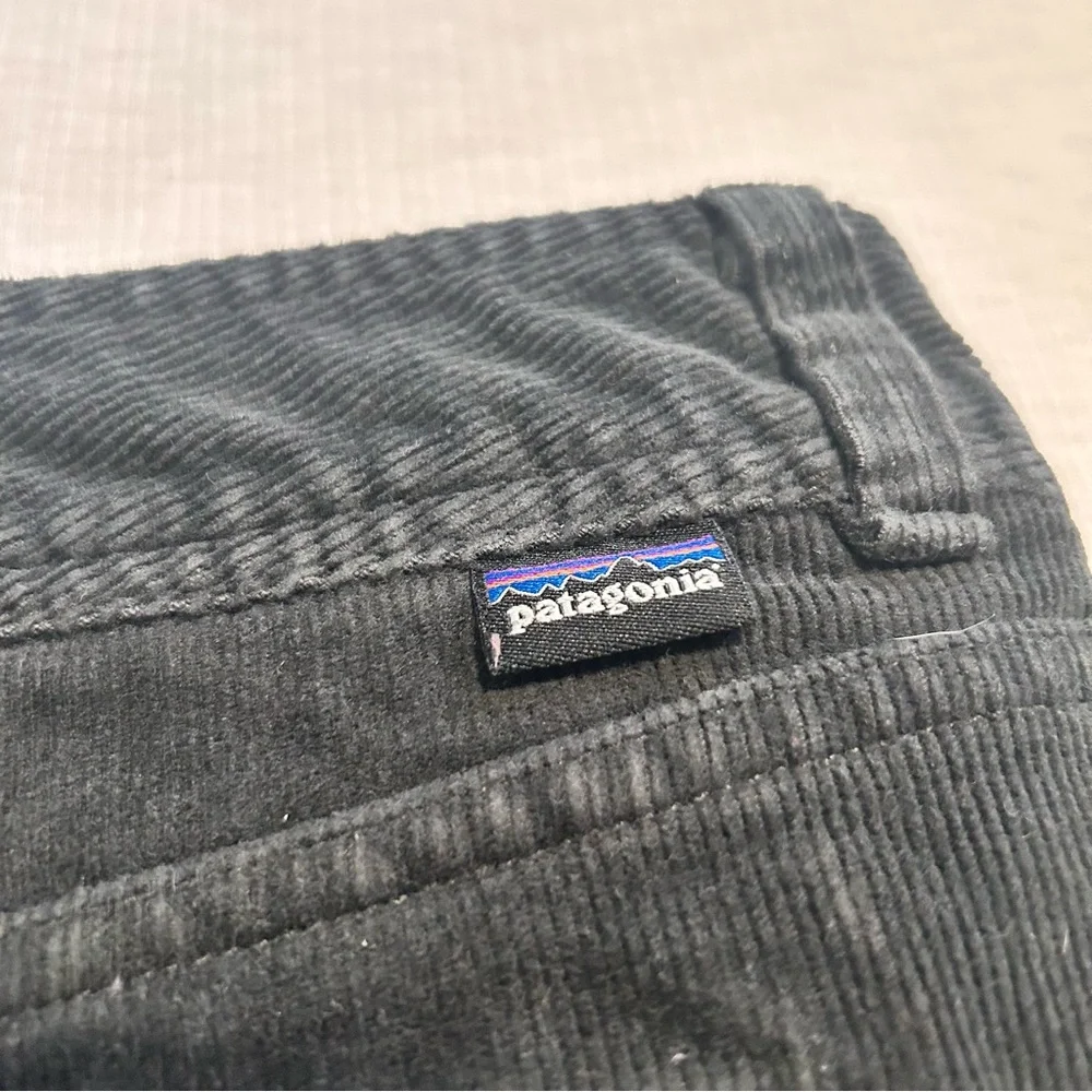 Patagonia Corduroy Above Knee Skirt Women’s Size 8 Dark Gray Logo Pockets - Picture 5 of 5